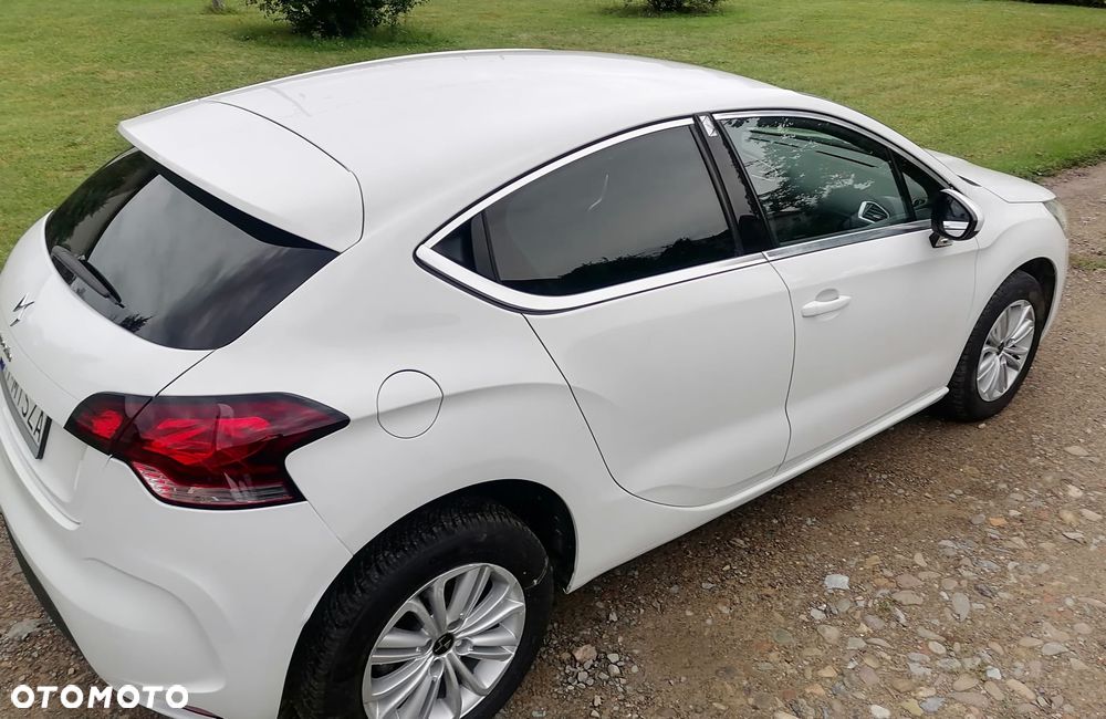 Citroën DS4 1.6 HDi Chic - 4