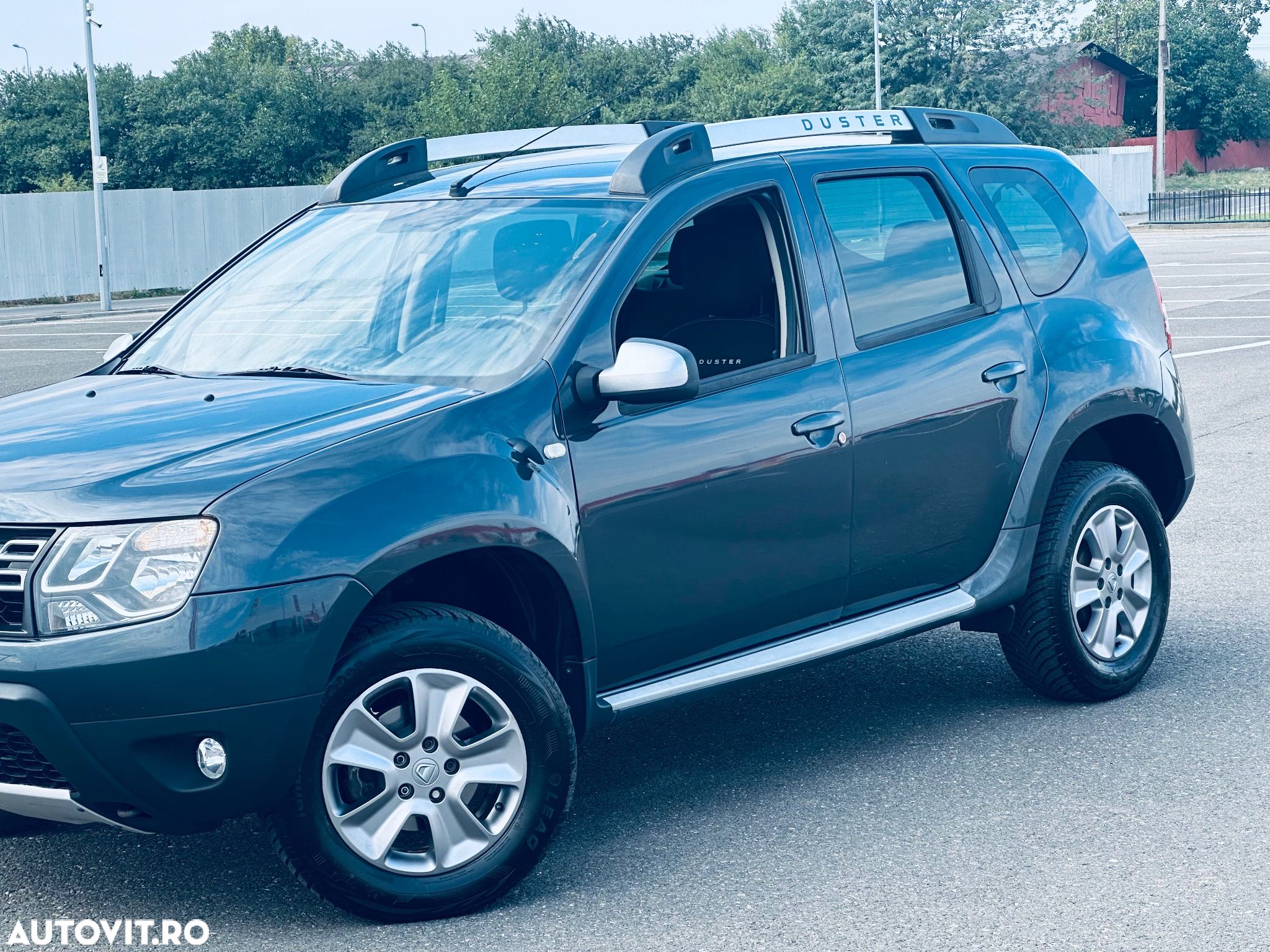 Dacia Duster 1.2 TCe Prestige jante 17" - 1