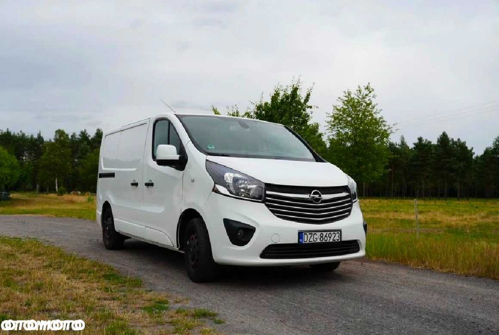 Opel Vivaro - 1