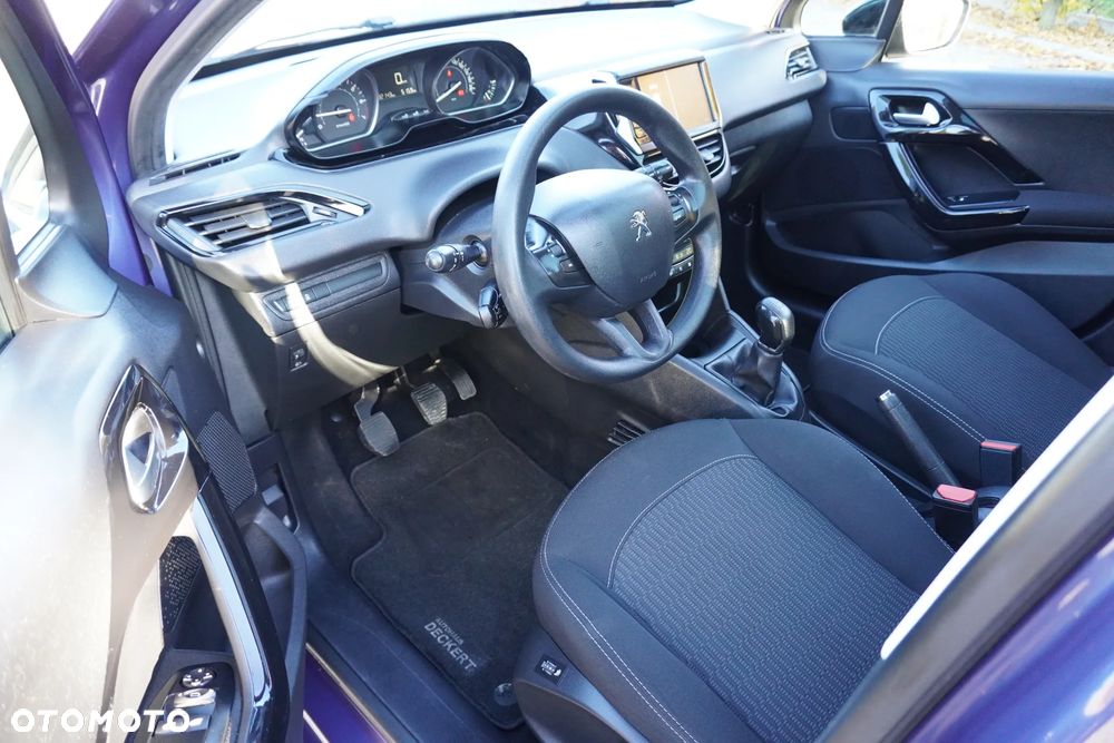 Peugeot 208 1.2 PureTech Allure - 7