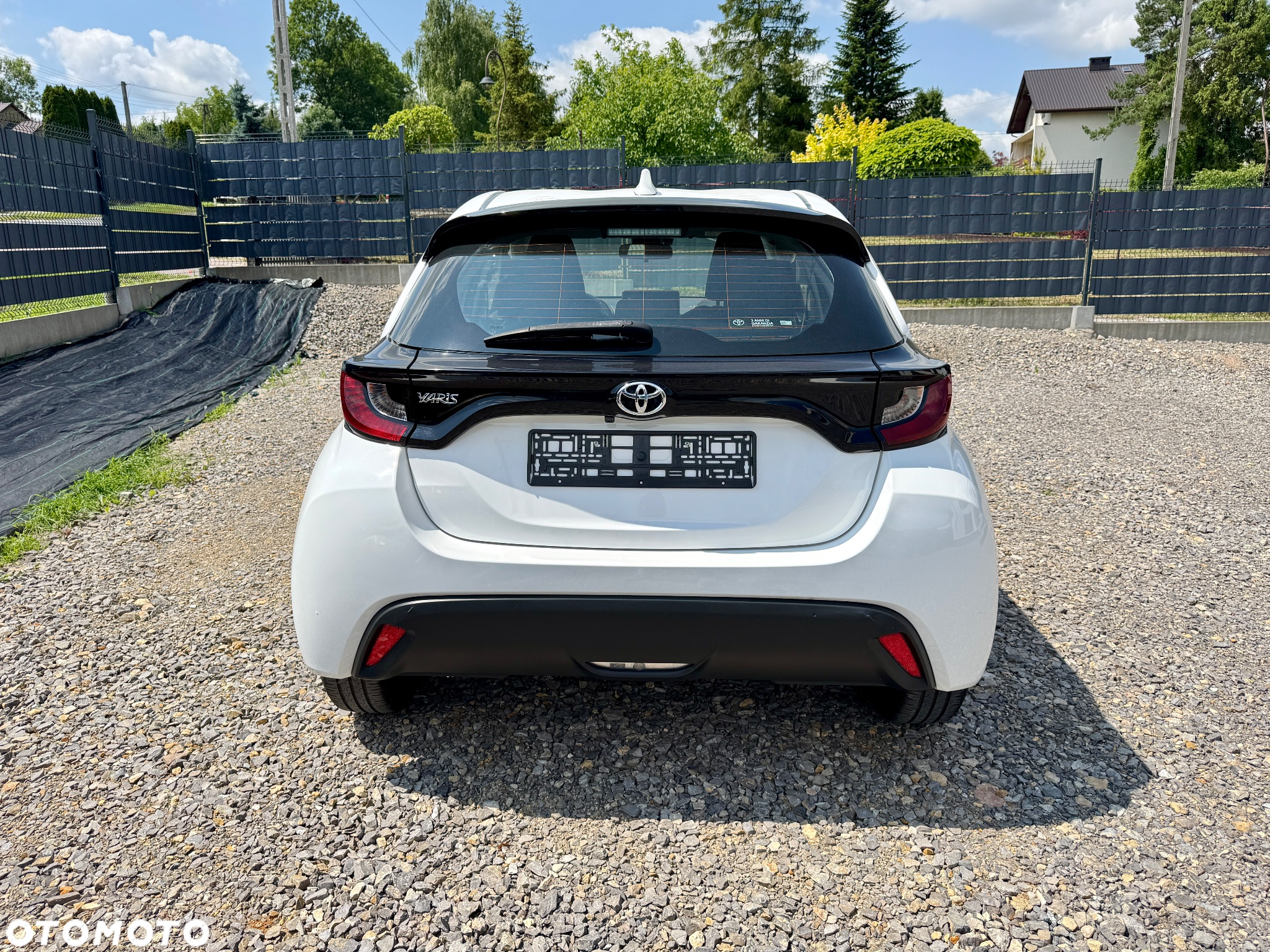Toyota Yaris - 14