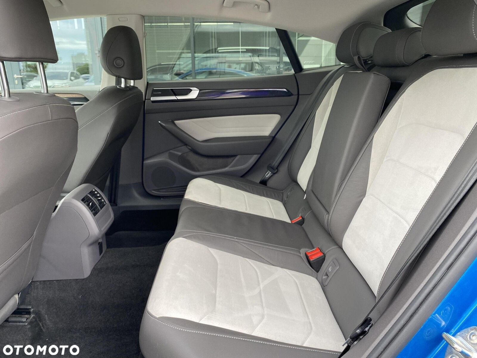 Volkswagen Arteon 2.0 TSI 4Motion Elegance DSG - 12