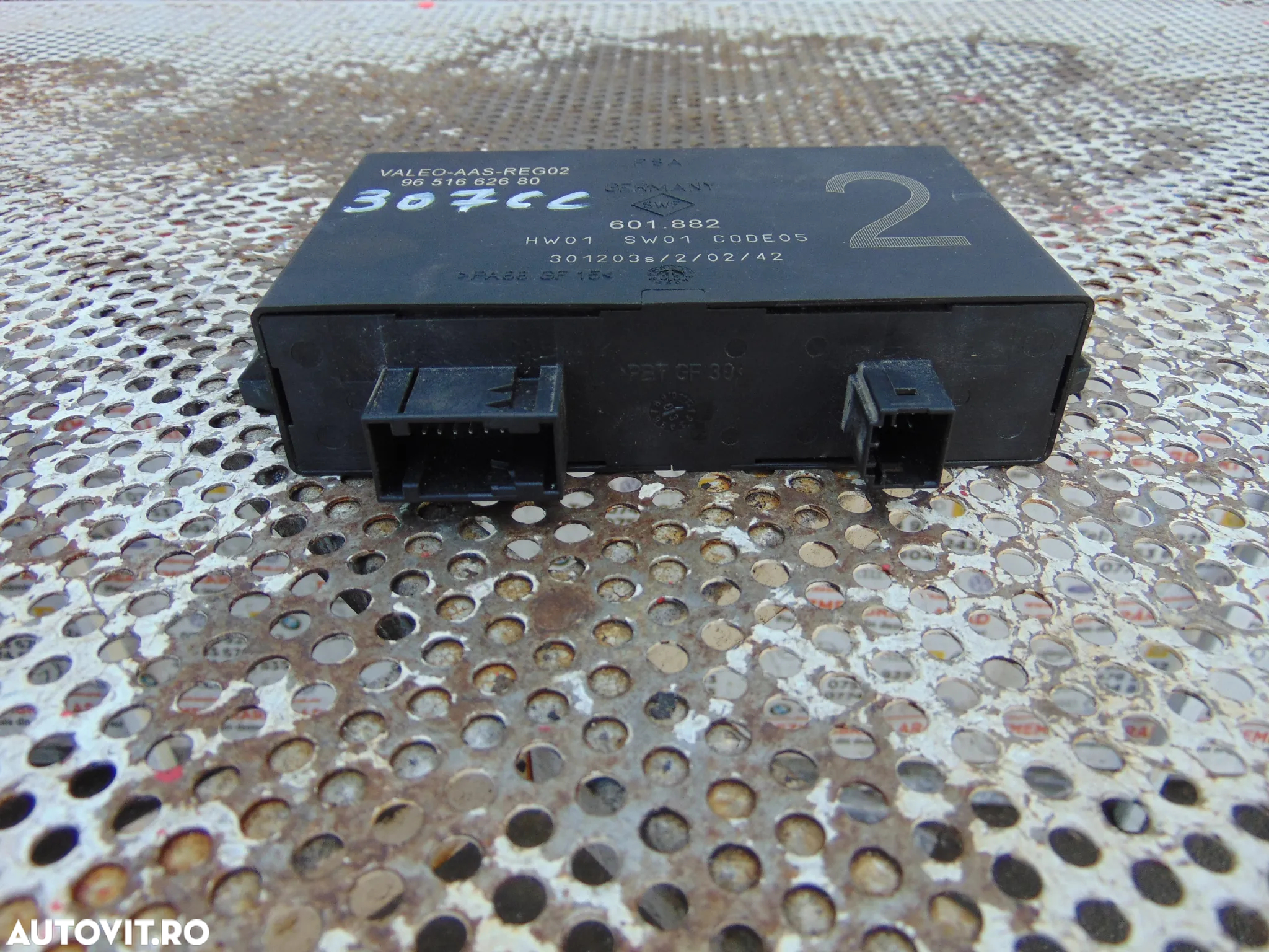 Modul senzori parcare Peugeot 307 307 cc cabrio cod 9651662680 - 3