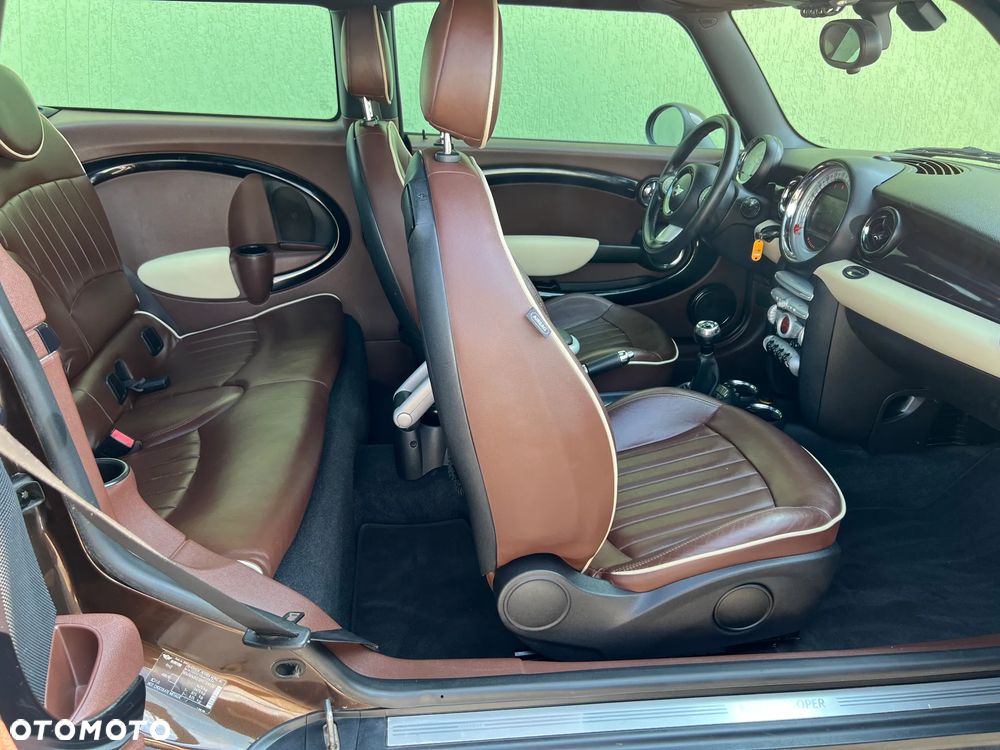 MINI Clubman - 14