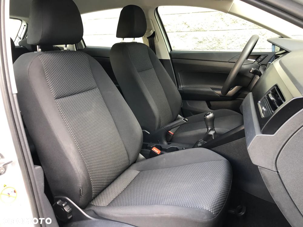 Volkswagen Polo 1.0 Trendline - 23