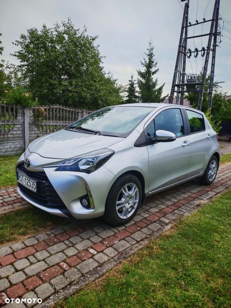 Toyota Yaris 1.5 Premium - 7