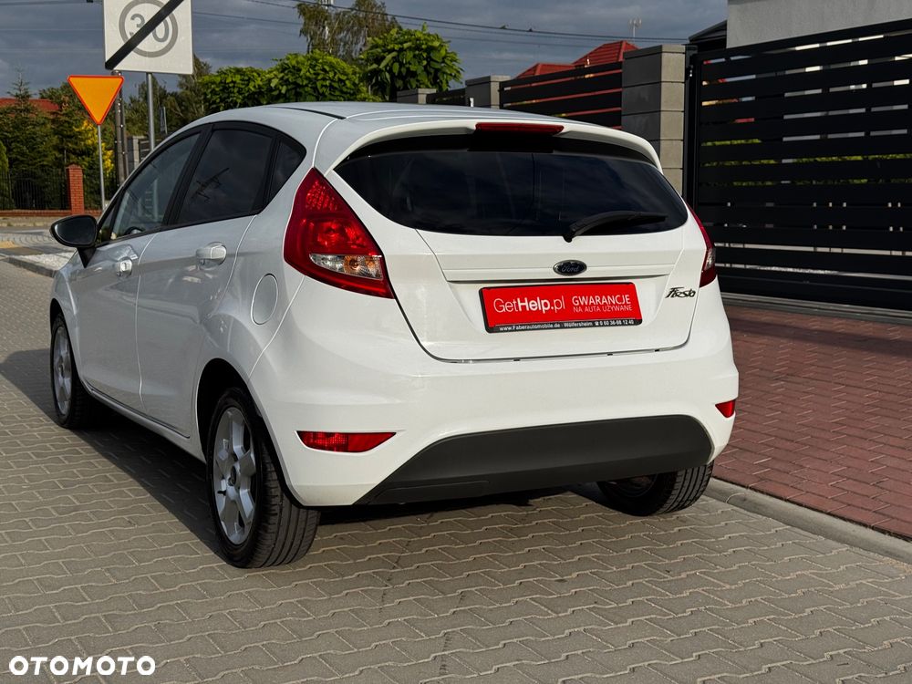 Ford Fiesta - 11