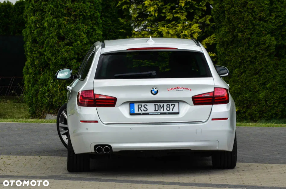 BMW Seria 5 520d Touring Luxury Line - 16