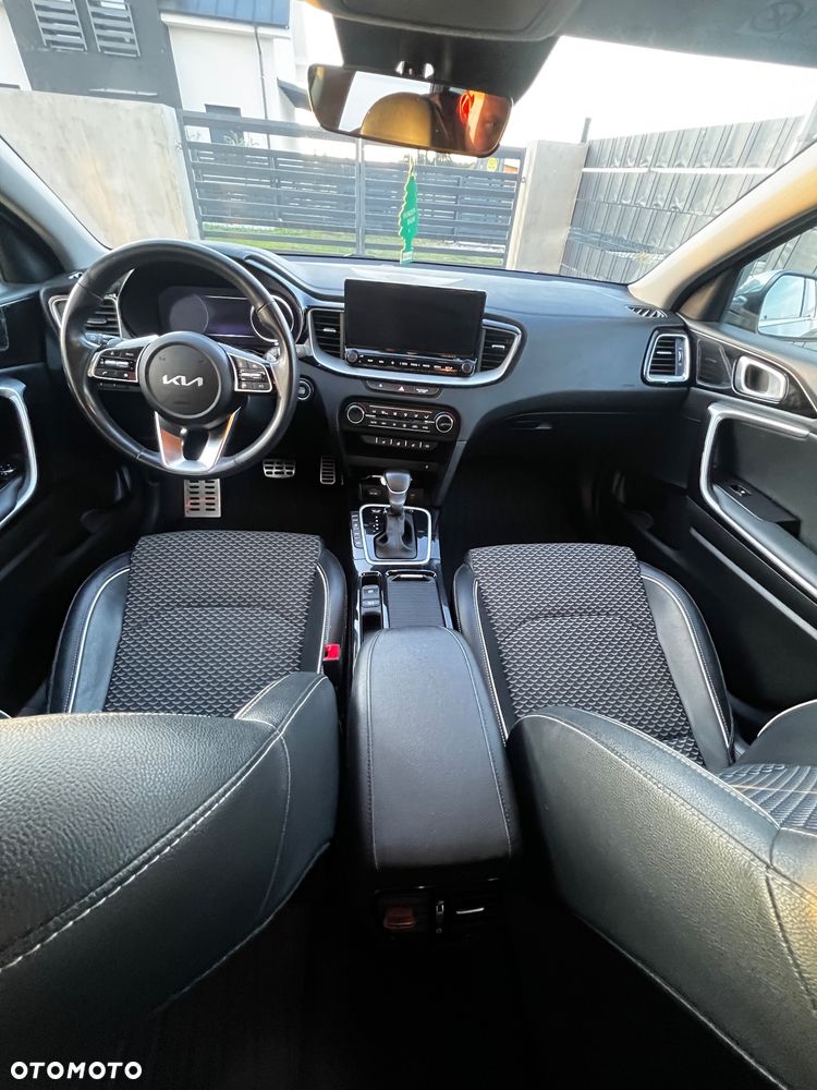 Kia Ceed 1.5 T-GDI Tribute DCT - 11