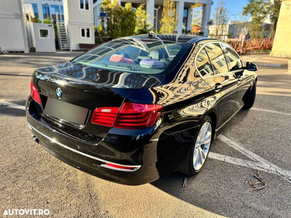 BMW Seria 5 530d xDrive Aut. Luxury Line - 4