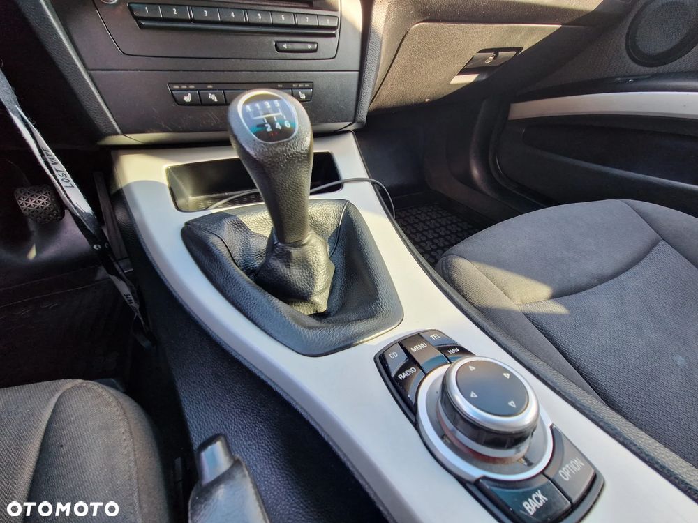 BMW Seria 3 - 15