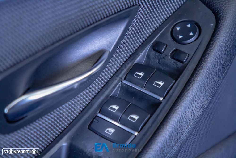 BMW 520 d Pack M Auto - 46