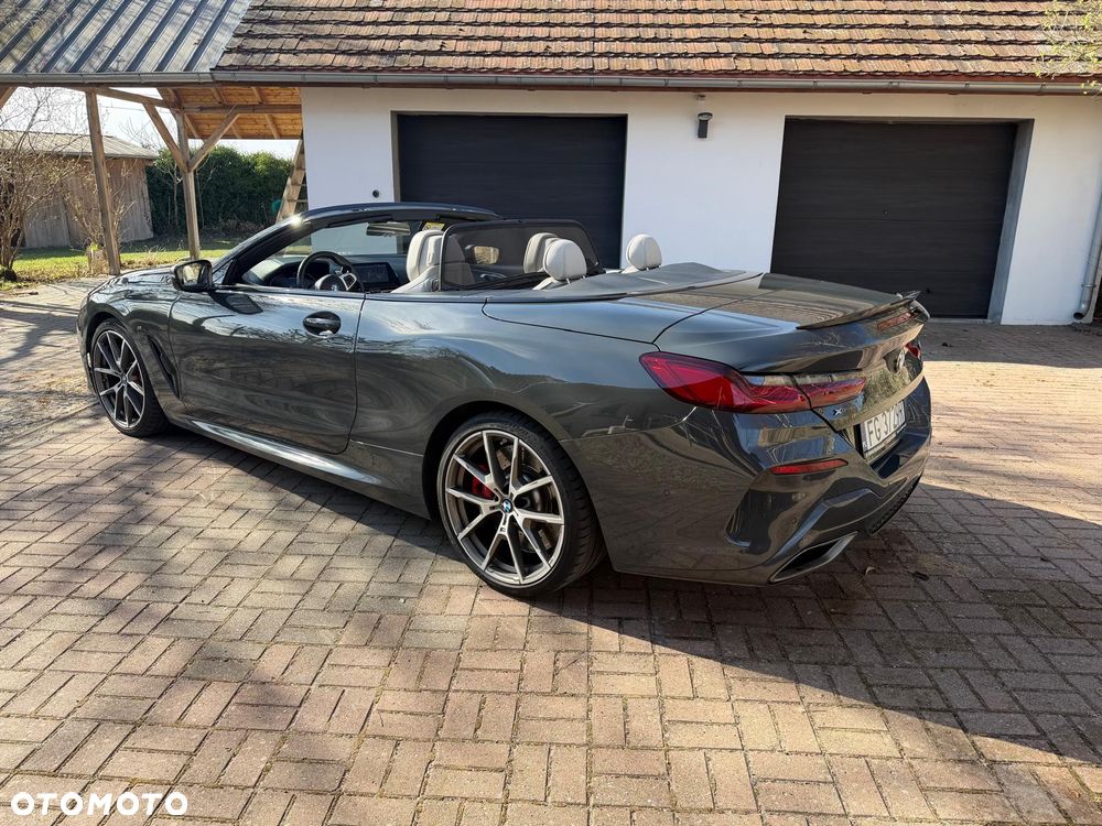 BMW Seria 8 - 15