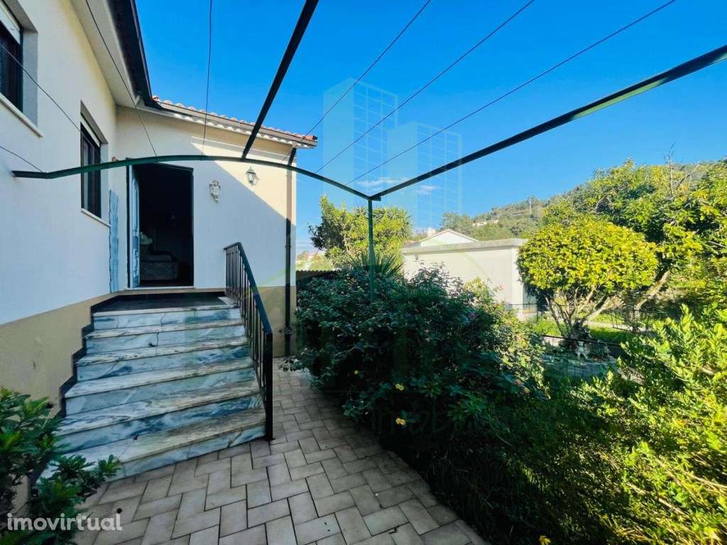 OPORTUNIDADE! Moradia com vista Rio para venda em Seixas. - Grande imagem: 4/46