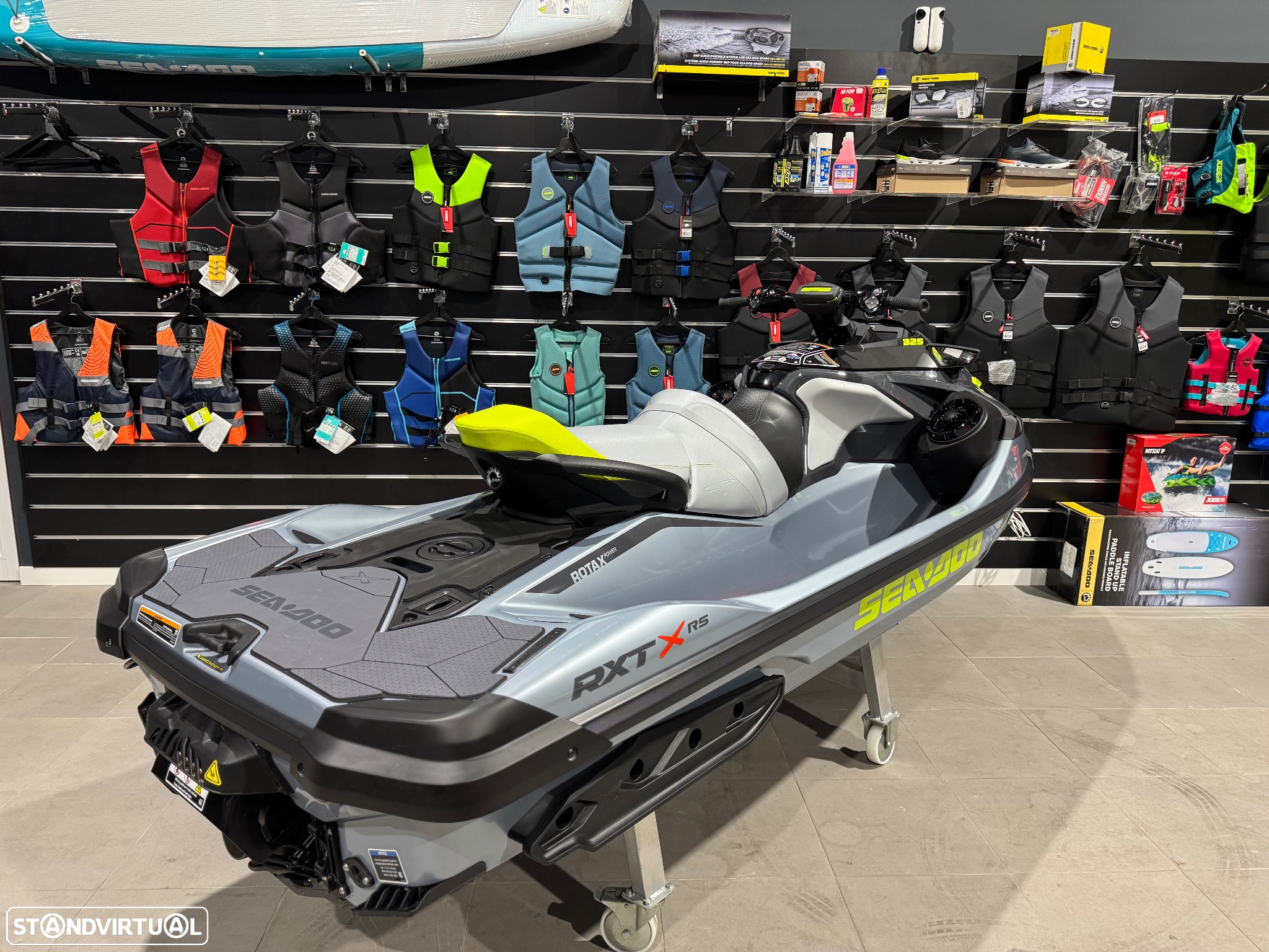 Sea-Doo RXT-X 325 RS - 4