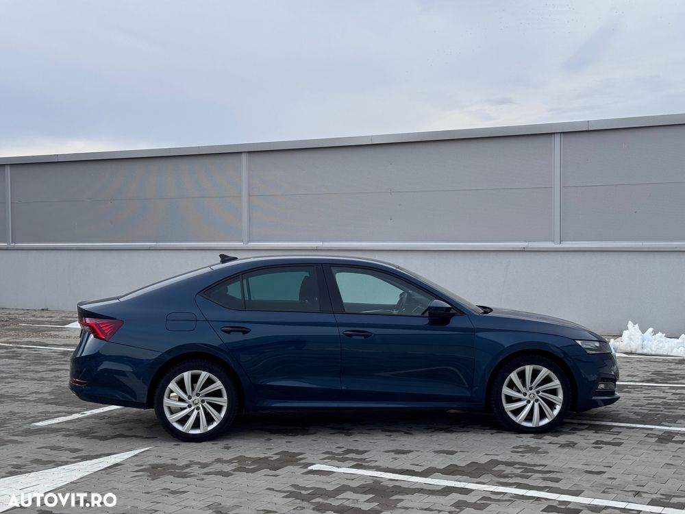 Skoda Octavia 2.0 TDI DSG Style - 11