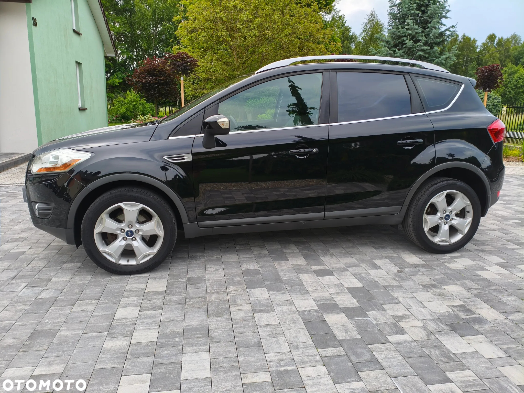 Ford Kuga 2.0 TDCi 2x4 Titanium - 7