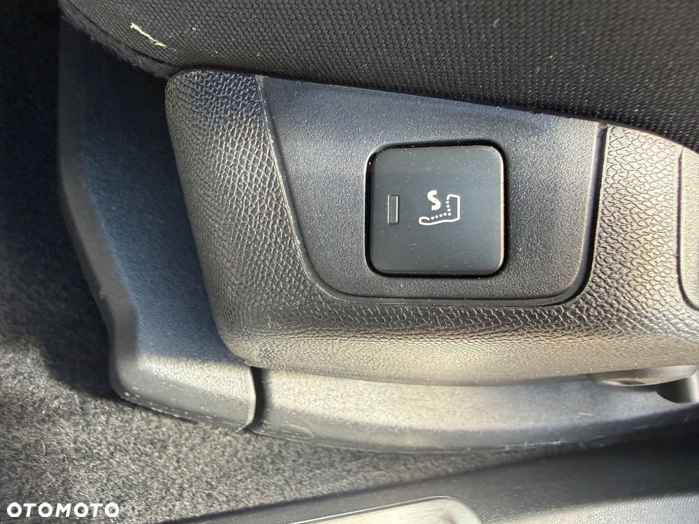 Peugeot 5008 THP 165 EAT6 Stop & Start Allure - 19