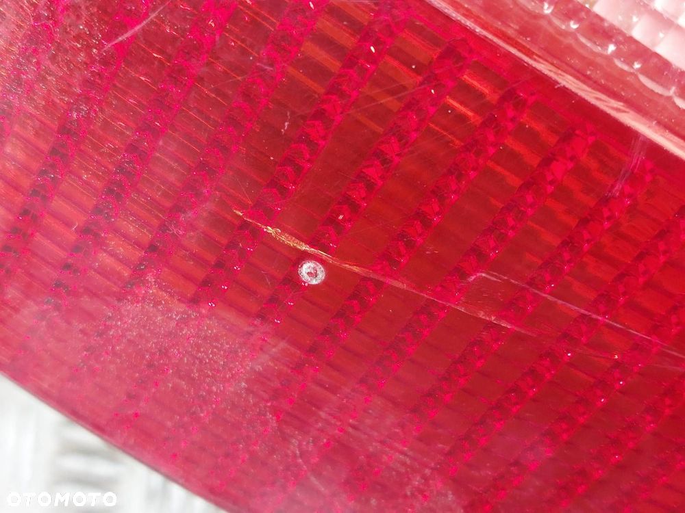 LAMPA PRAWY TYŁ AUDI 80 B4 SEDAN DEPO - 3