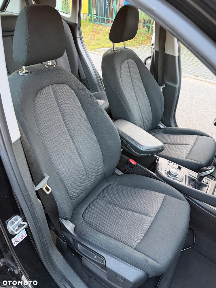 BMW X1 xDrive18d xLine - 25