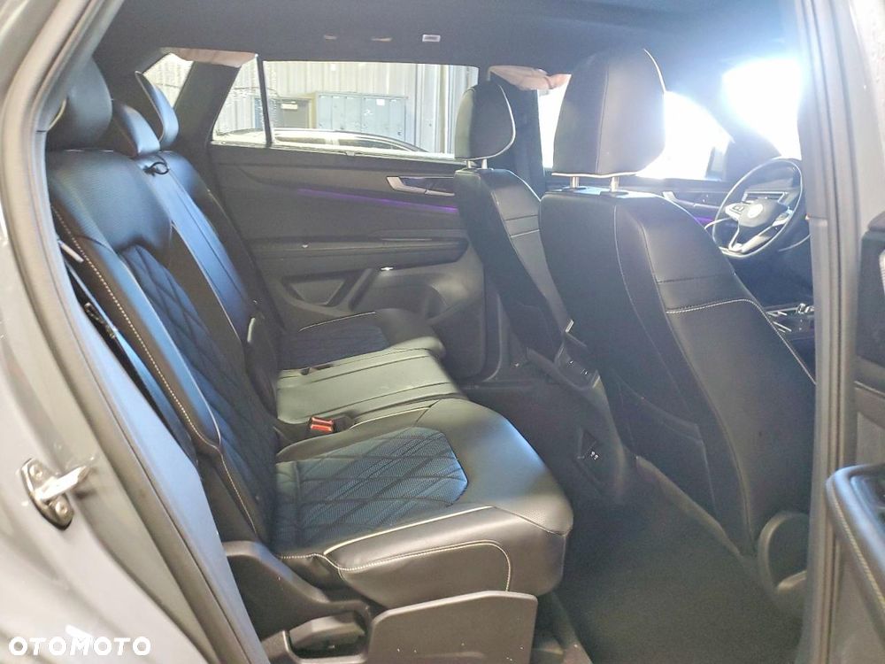 Volkswagen Atlas - 12