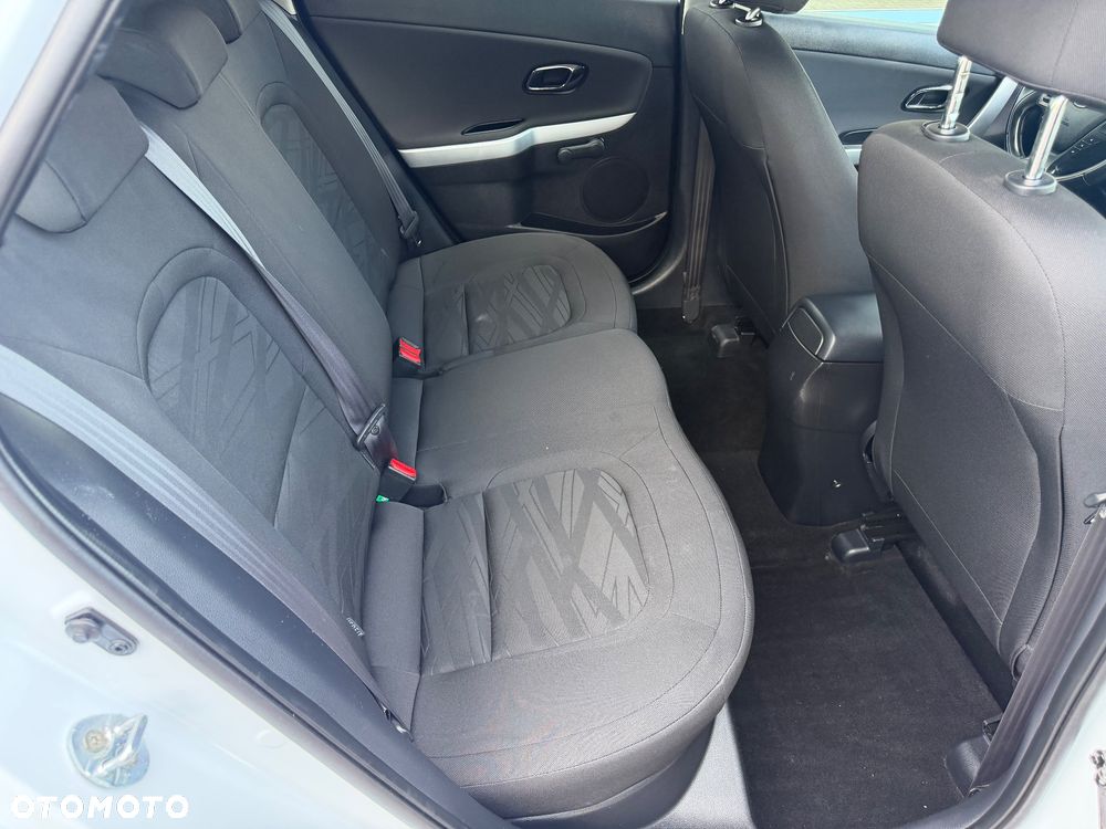 Kia Ceed 1.4 M - 22