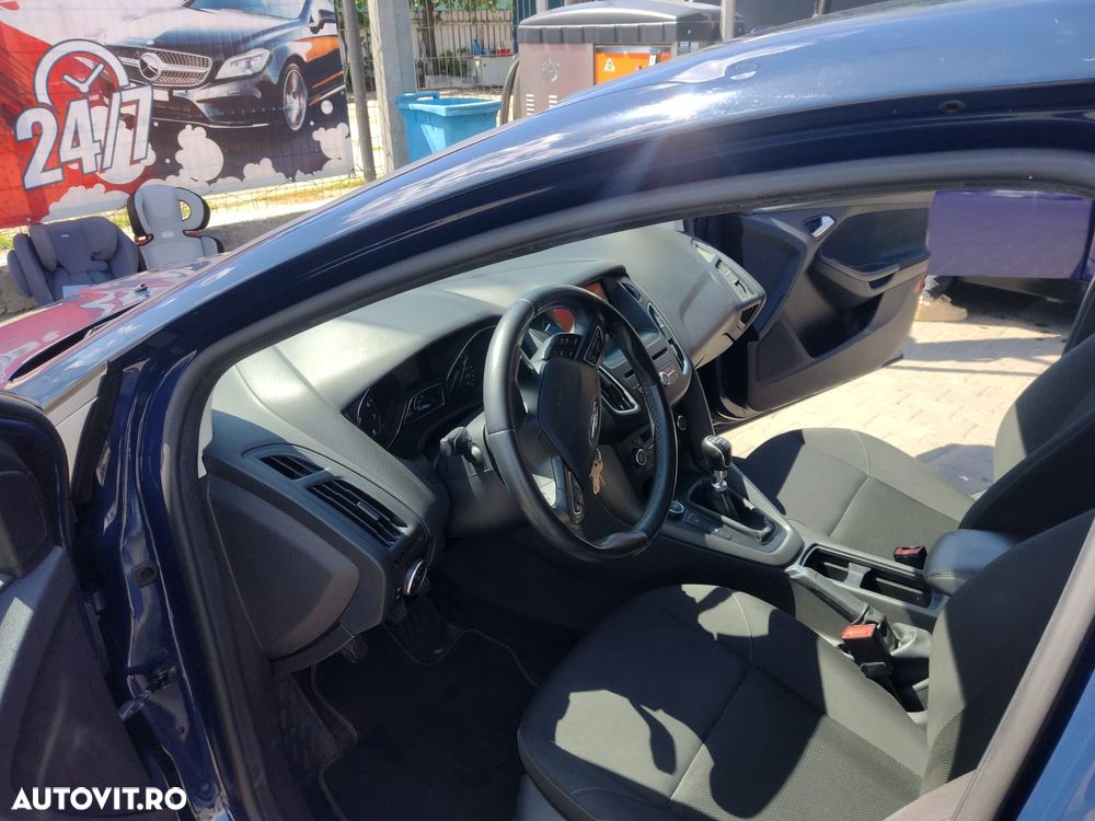 Ford Focus 1.0 EcoBoost Trend Edition - 18