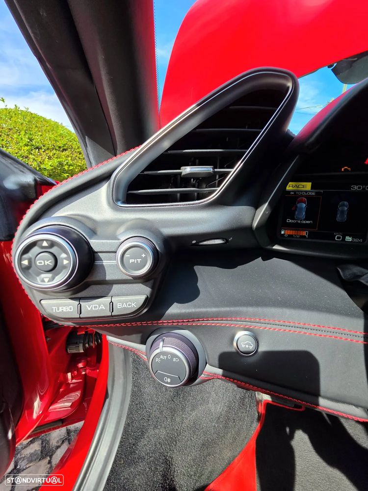 Ferrari 488 - 17