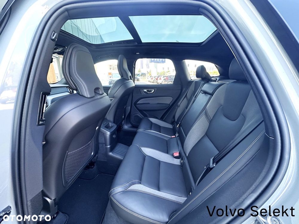 Volvo XC 60 - 30