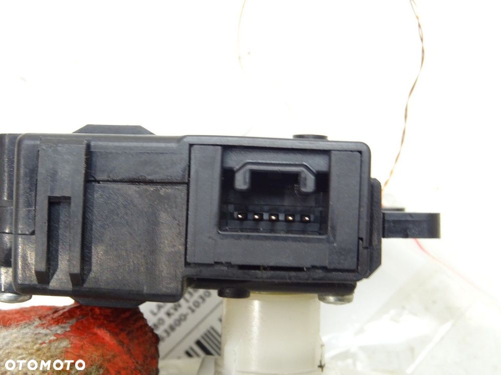 SILNICZEK NAGRZEWNICY - 86.00 PLN - TOYOTA LAND CRUISER 200 (_J2_) 2007 - 2022 5.7 V8 (URJ200) 280 - 3