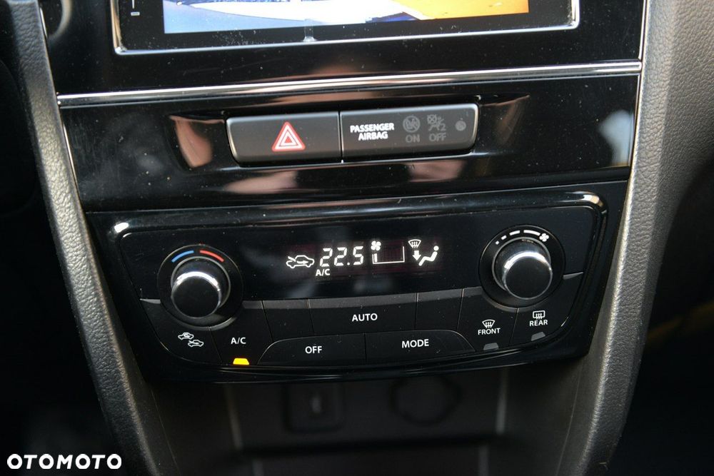 Suzuki Vitara 1.6 Comfort 2WD - 17