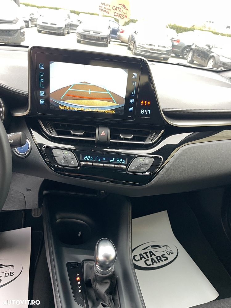 Toyota C-HR - 35