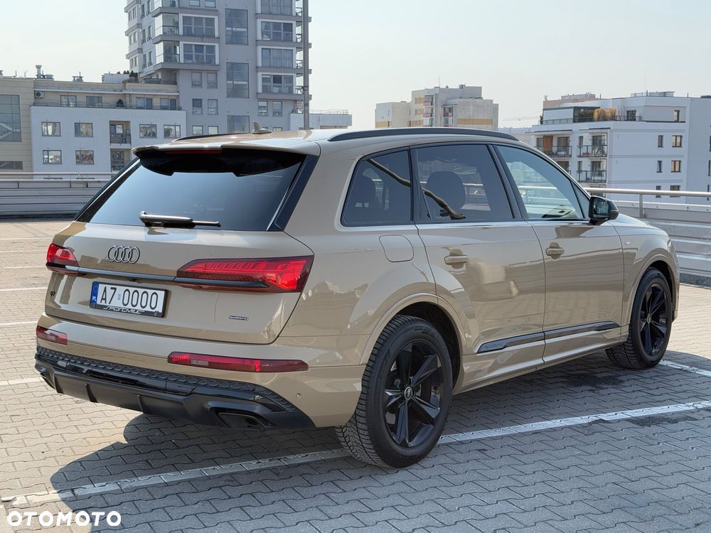 Audi Q7 ver-45-tdi-mhev-quattro-s-line-tiptr - 5