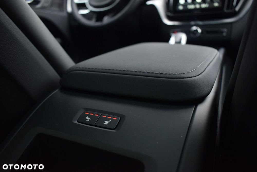 Volvo XC 60 - 24