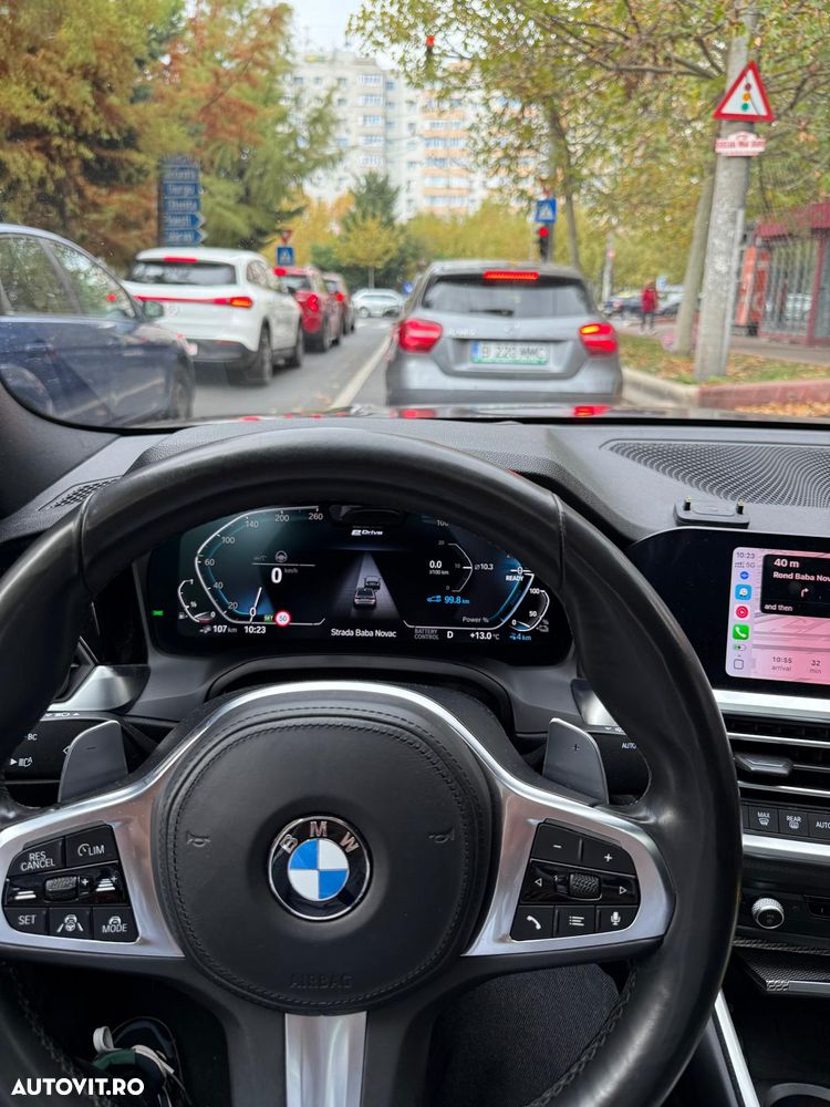 BMW Seria 3 330e Aut. M Sport - 7