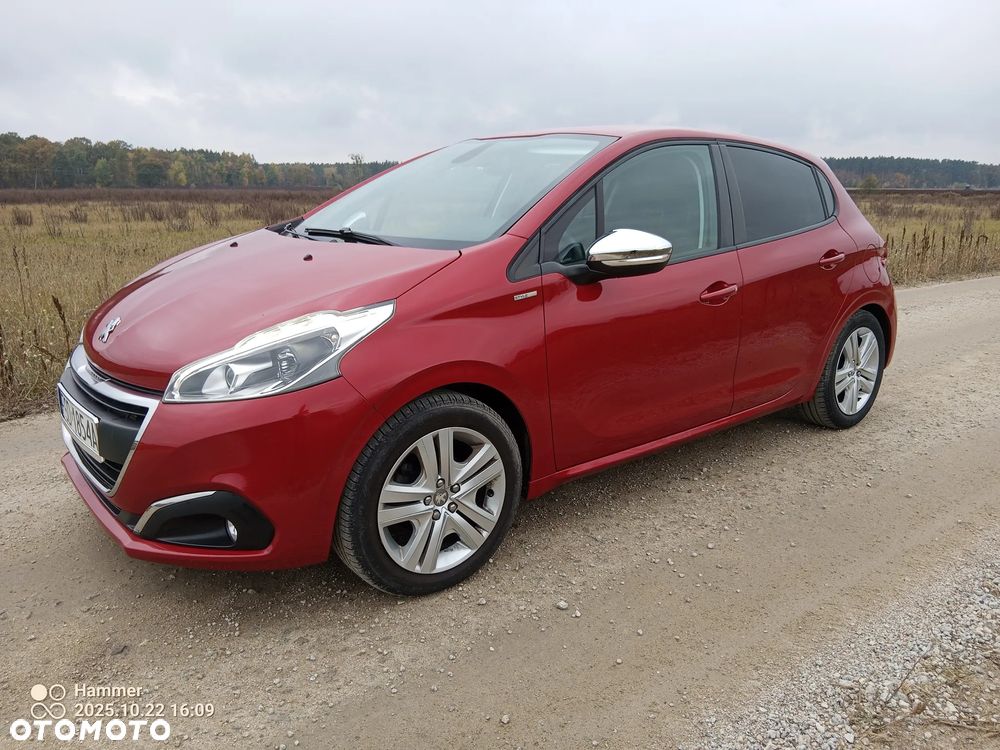 Peugeot 208 1.2 PureTech Allure - 1