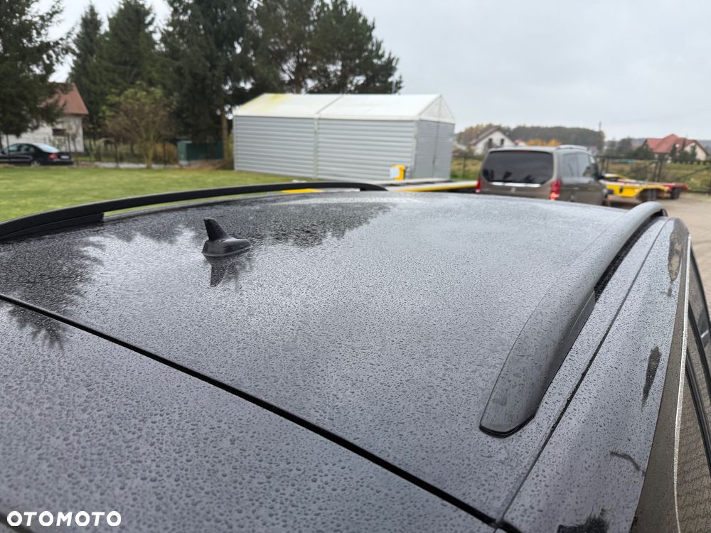 Volkswagen Touran 1.6 TDI BMT SCR Comfortline - 33