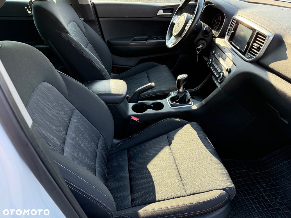 Kia Sportage 1.6 CRDI 2WD SPIRIT - 17