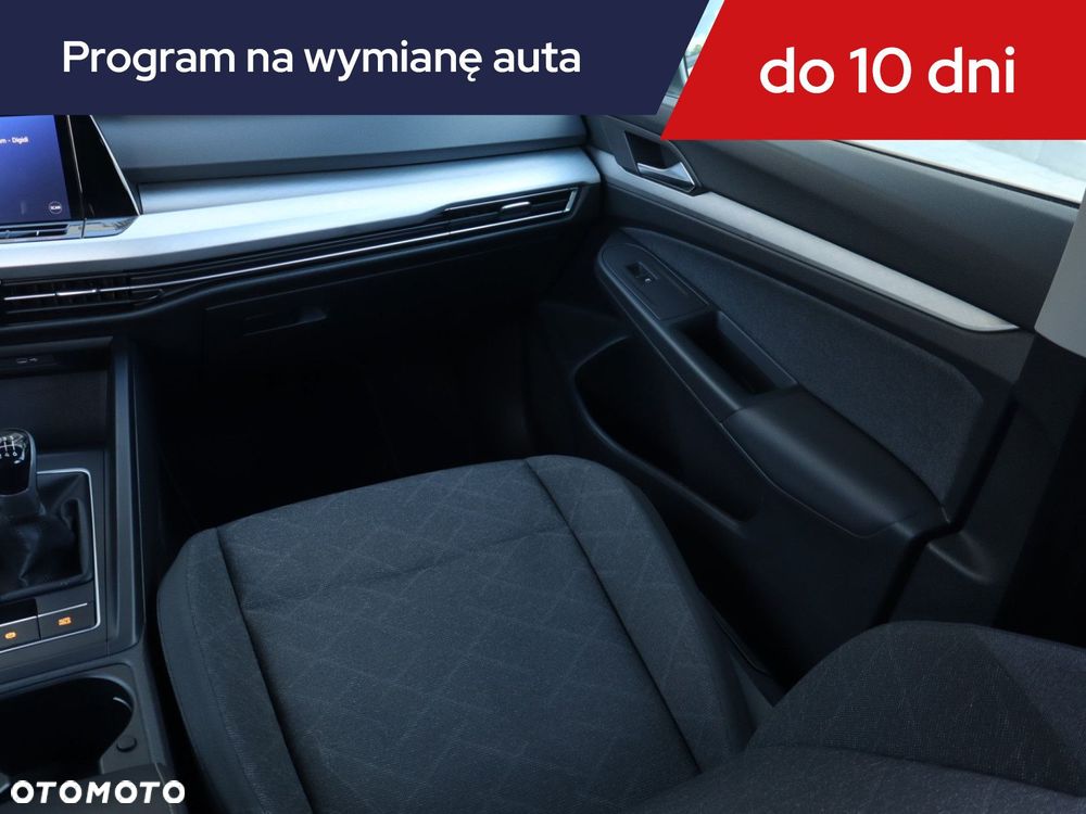 Volkswagen Golf Variant - 10