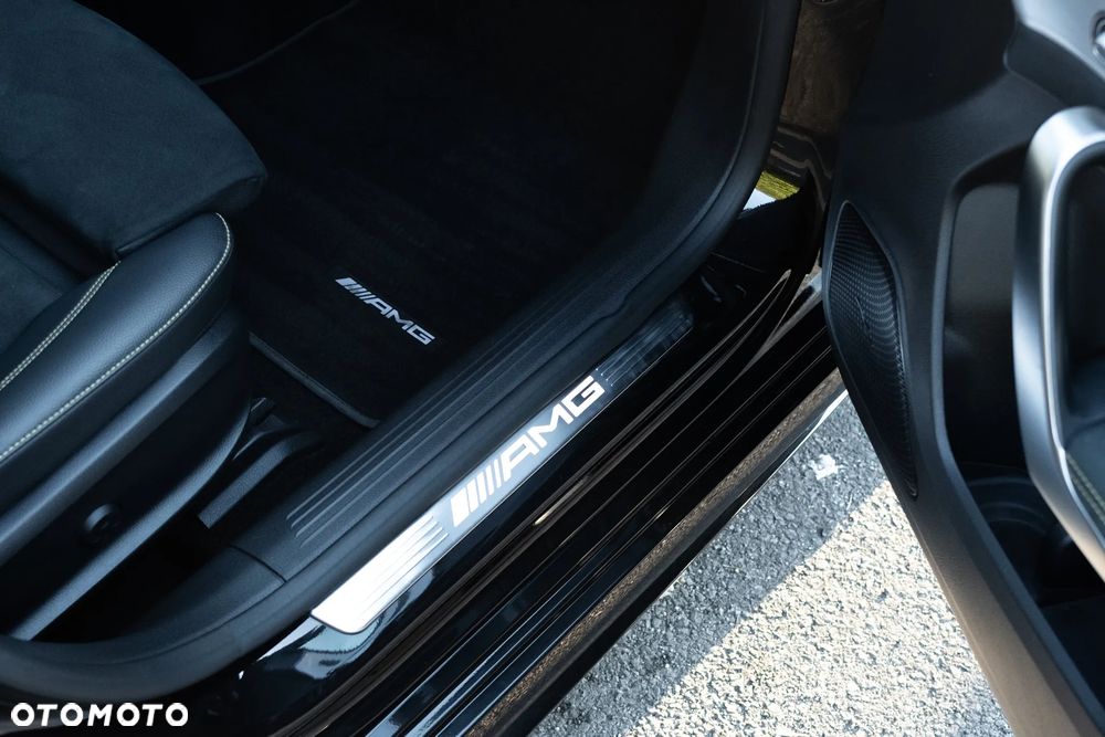Mercedes-Benz Klasa A 45 S AMG 4-Matic 8G-DCT - 25
