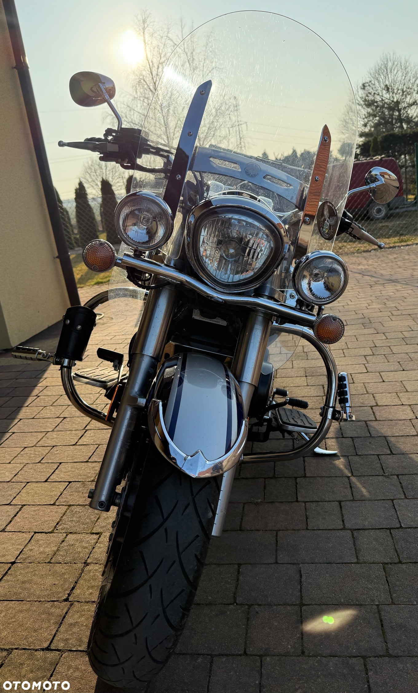 Yamaha XVS - 8