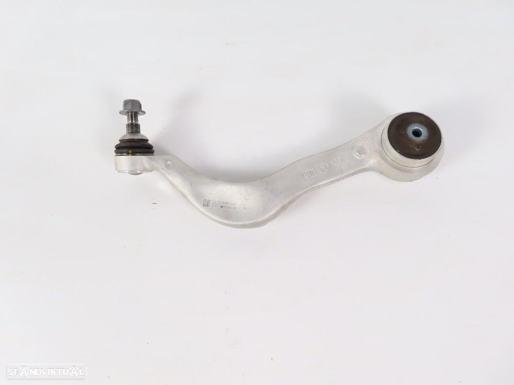 Braço Esquerdo/Frente Seminovo/ Original BMW 4 Gran Coupe (G26) 31106895683 - 2