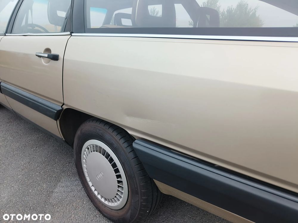 Audi 100 Avant 2.0 - 29