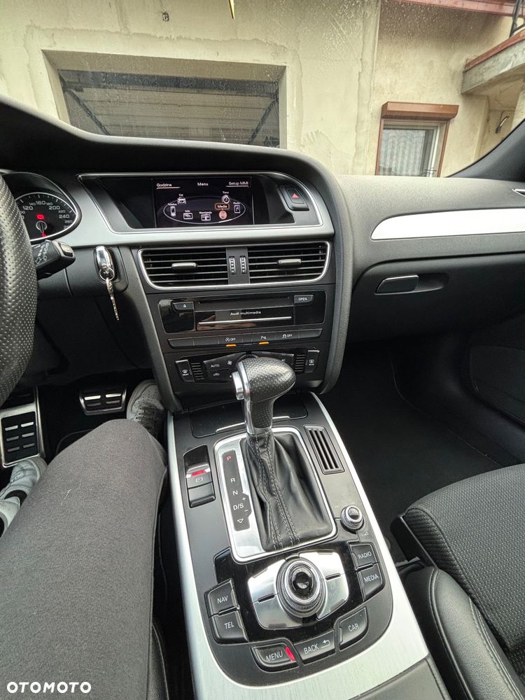 Audi A4 Avant - 23