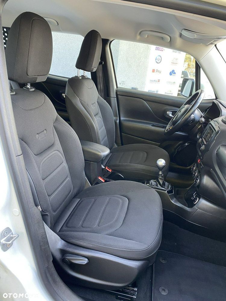 Jeep Renegade 1.6 E-torQ Night Eagle - 13