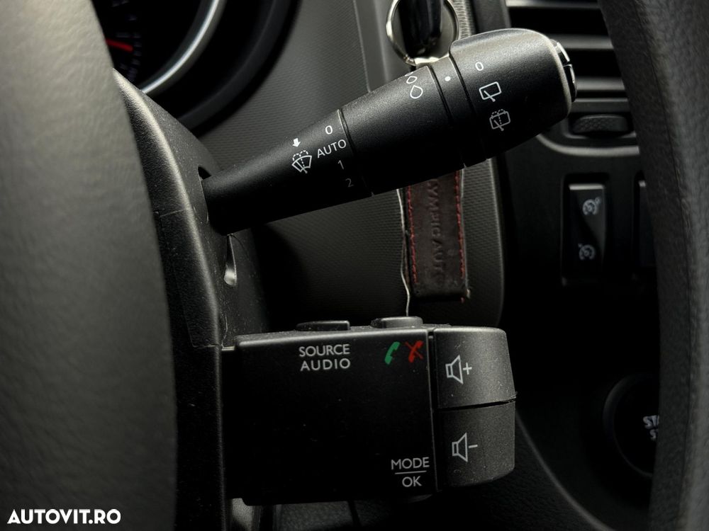 Nissan nv300 - 16
