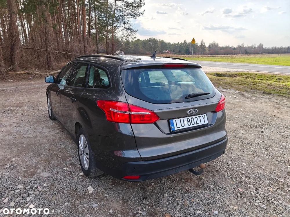 Ford Focus SW 1.5 TDCi SYNC Edition - 8