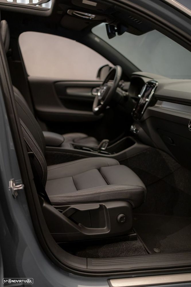 Volvo XC 40 P8 AWD Recharge RDesign - 17