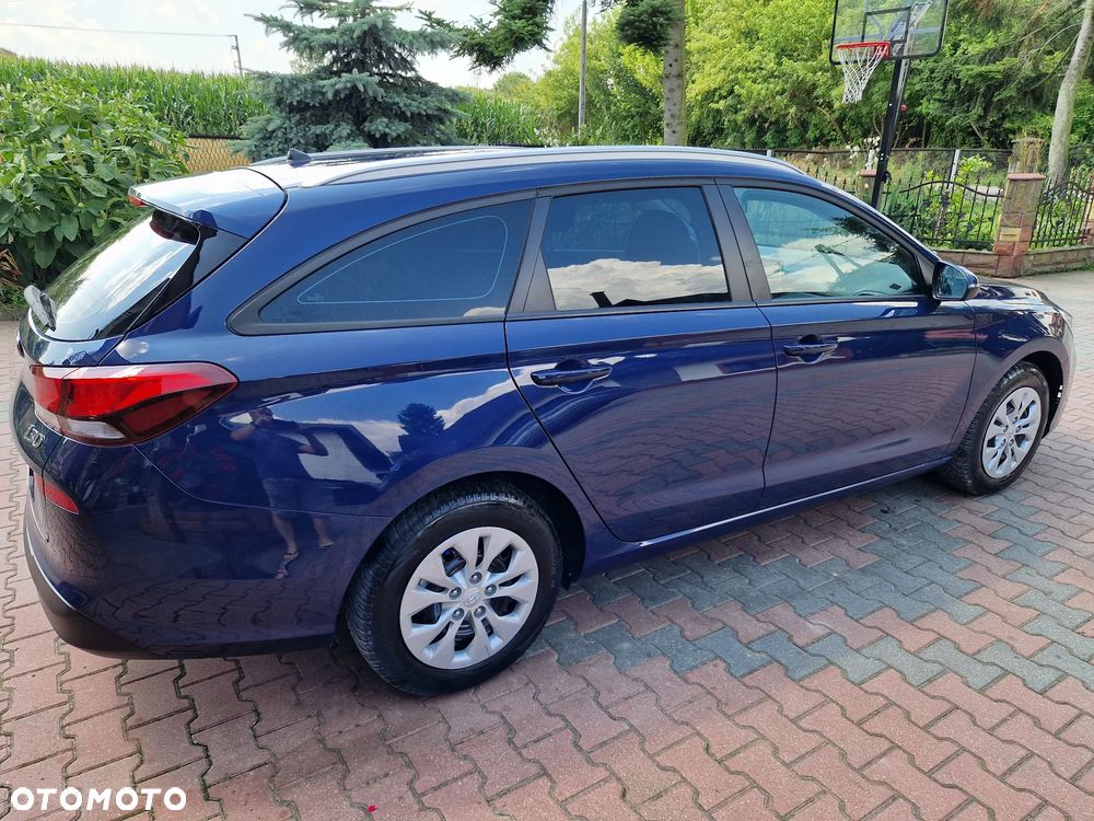 Hyundai i30 1.4 GO Plus - 37