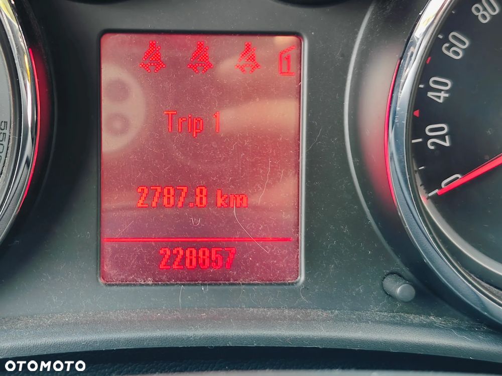 Opel Astra 1.7 CDTI Cosmo - 21